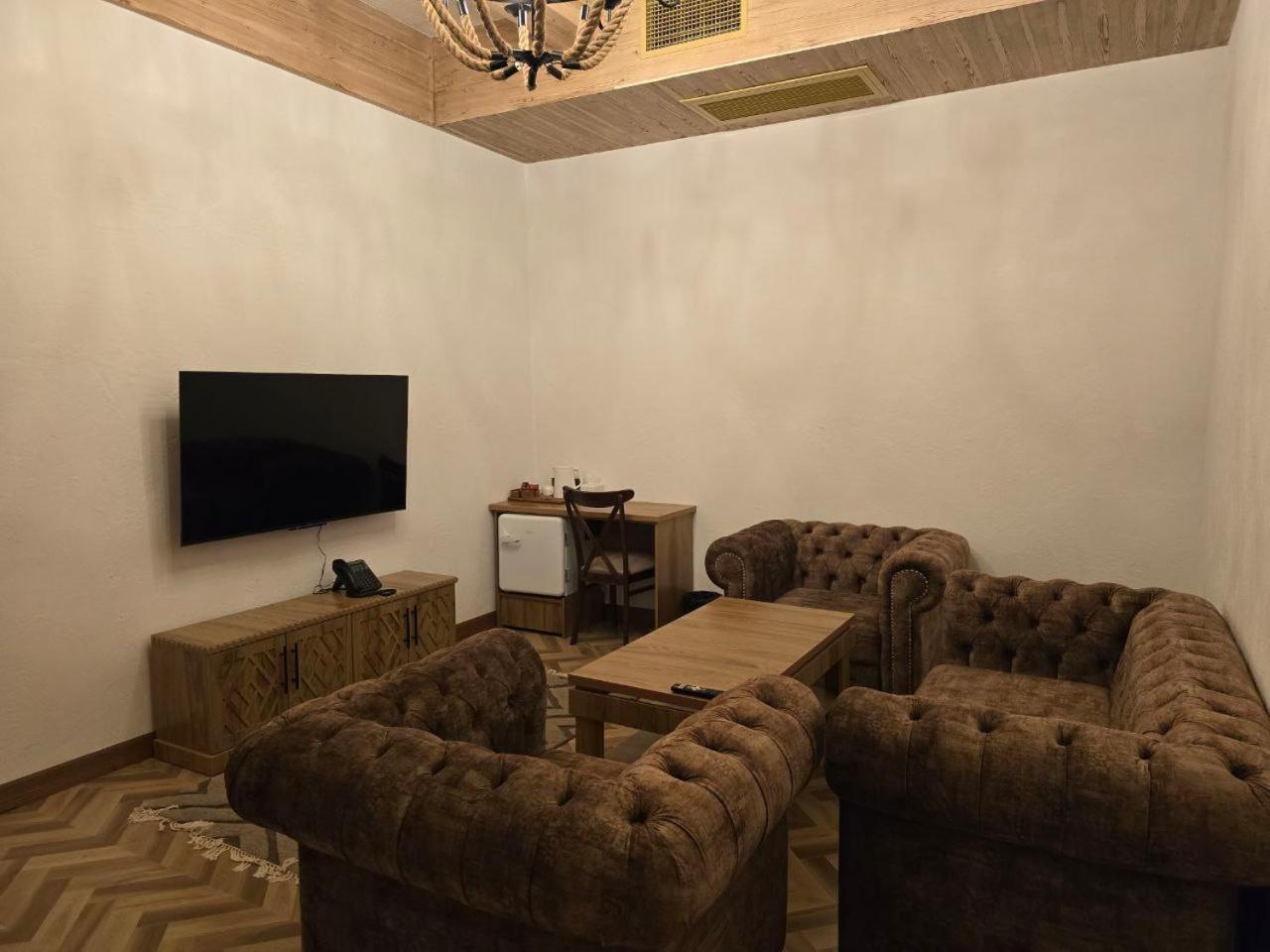 Pana Hotel Gazalkent Luaran gambar